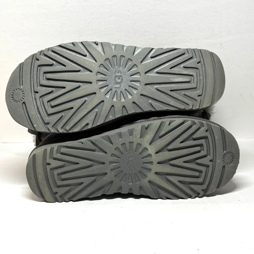 UGG Mini Bailey‎ Bow II Boots Women Size 7 Grey Good Suede Ankle 1016501